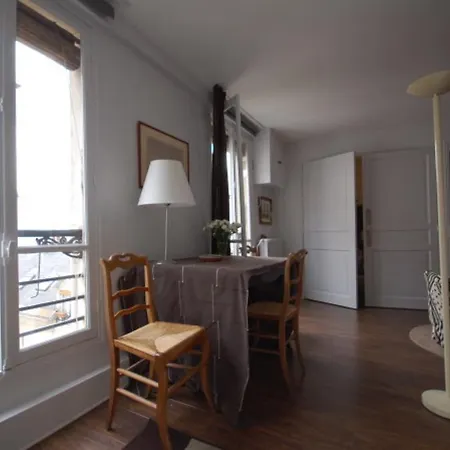 Daguerre - 4 Adults * Paris