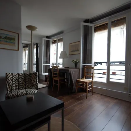 Daguerre - 4 Adults Apartment Paris