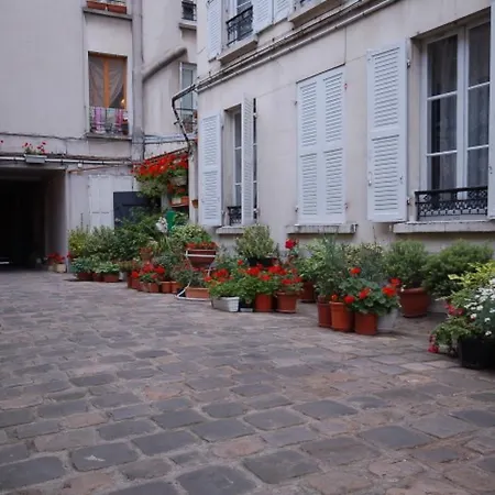 Daguerre - 4 Adults Apartment Paris