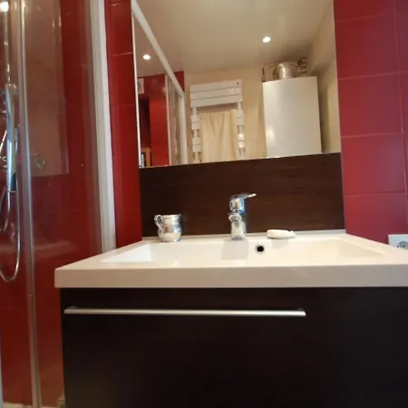 Daguerre - 4 Adults Apartment